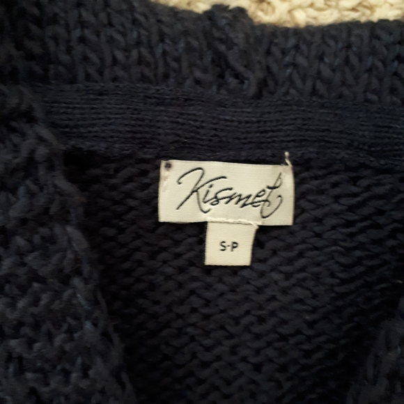 Zip up Aztec sweater - Picture 3 of 3